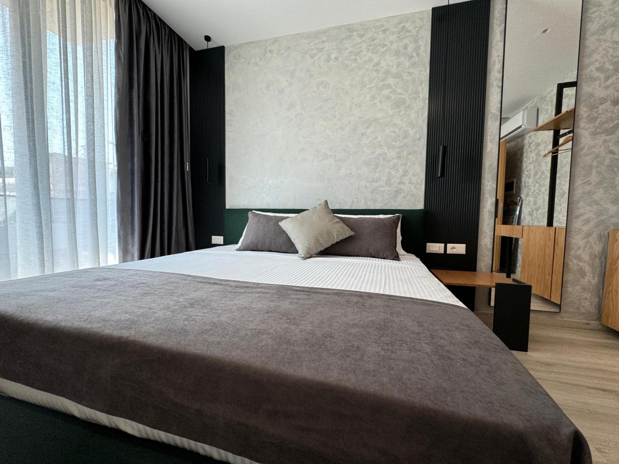 Twins Hotel Vlorë Eksteriør billede