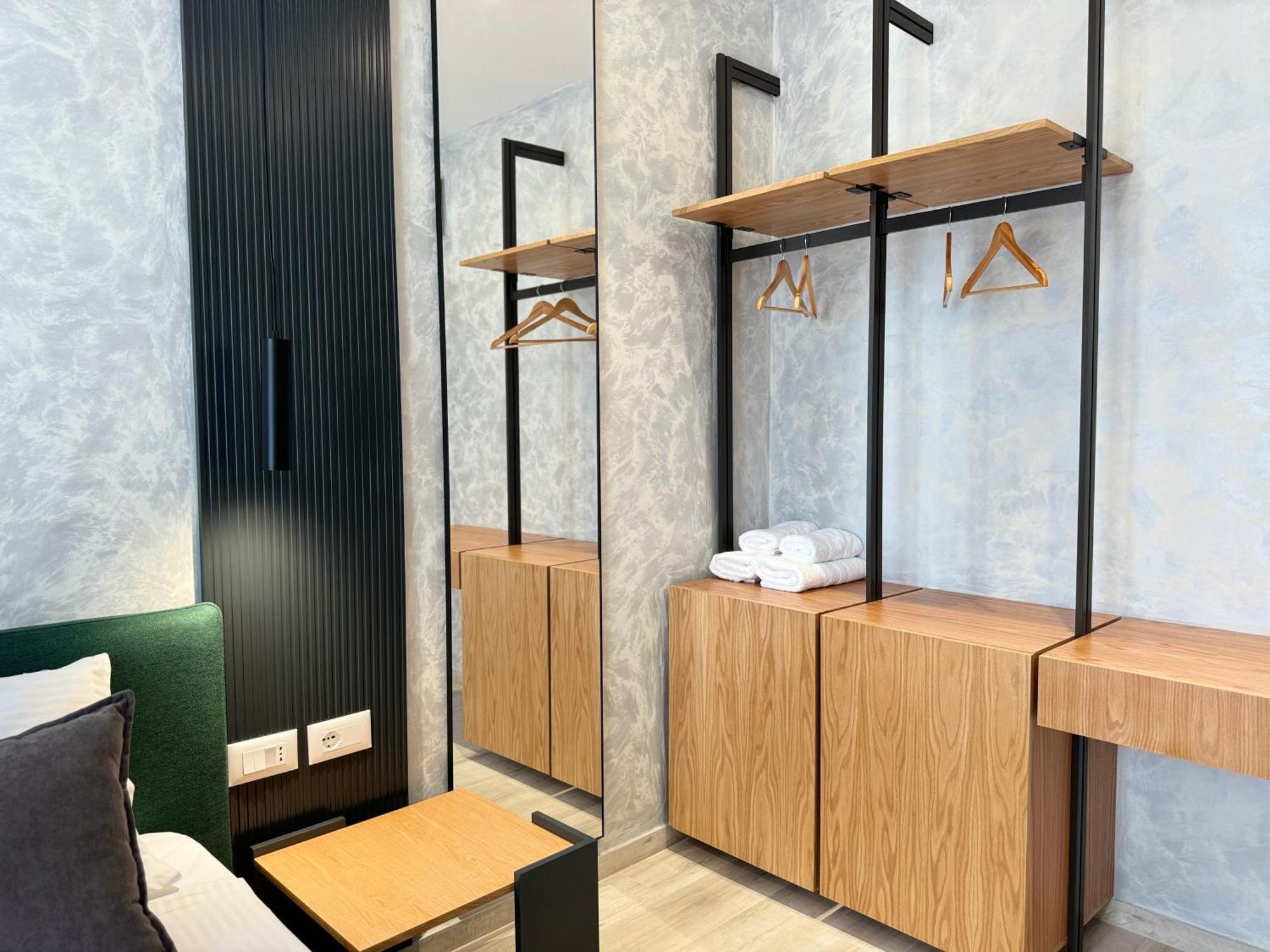Twins Hotel Vlorë Eksteriør billede